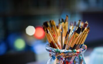 Jak się maluje okna? Jak się maluje okna?