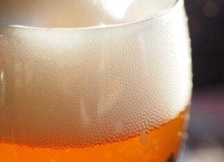 Co rozpuszcza tłuszcz w rurach?