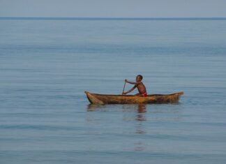 Jak długo świecić w Malawi?