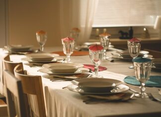 Jak Krochmalić serwetki ługą? Jak Krochmalić serwetki ługą?